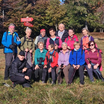 Udeleženci zaključnega pohoda na razgledno točko